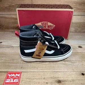 Vans Men\'s Sk8-Hi Mte-1 Sneaker Boots Insulated Black White: VN0A5HZY6BT: Vans | Shoes | Vans Mens Sk8hi Mte Sneaker Boots Insulated  main image 3